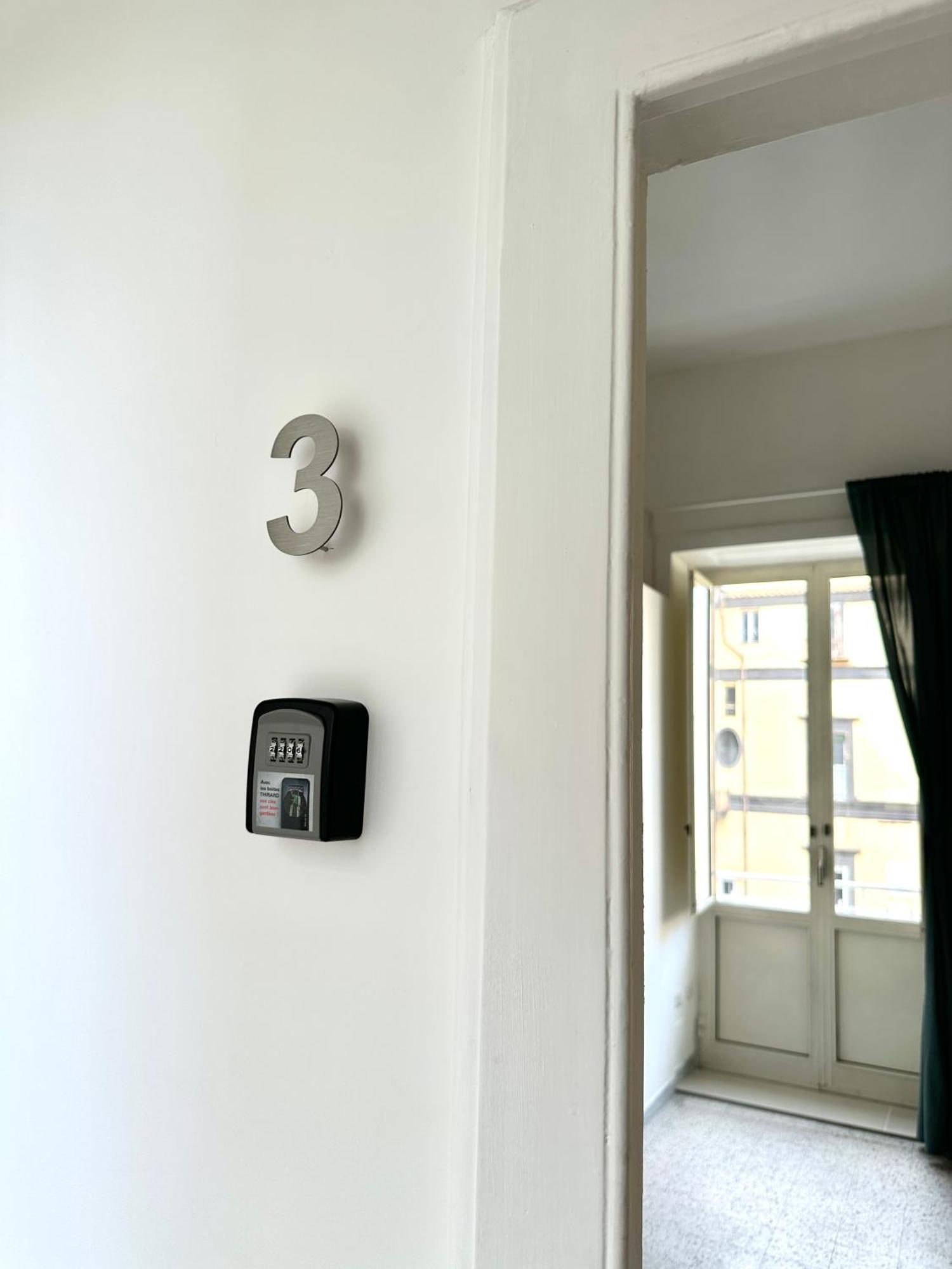 מלון נאפולי Residenza Caracciolo מראה חיצוני תמונה