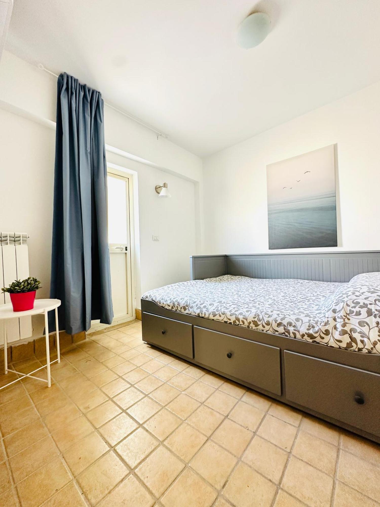 מלון נאפולי Residenza Caracciolo מראה חיצוני תמונה